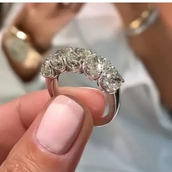 Gorgeous 925 Silver Rings Cubic Zirconia Ring 💍 - Picture 2 of 2